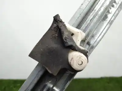 Second-hand car spare part driver left window regulator for renault clio ii (bb_, cb_) 1.5 dci (b/c2j) oem iam references  01-06 - electrico 