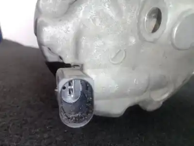 Peça sobressalente para automóvel em segunda mão compressor de ar condicionado a/a a/c por seat leon st (5f8) 1.6 tdi referências oem iam 5q0816803d  
