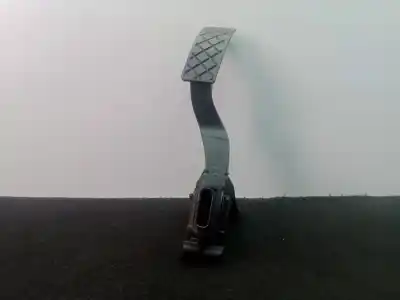 Second-hand car spare part accelerator pedal for seat leon st (5f8) 1.6 tdi oem iam references 5q1723503h