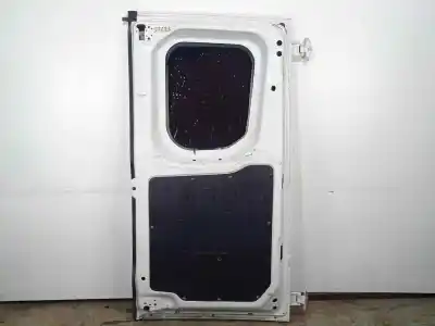 Recambio de automóvil de segunda mano de porton trasero izquierdo para iveco daily furgón 2.3 diesel cat referencias oem iam 5801582362  