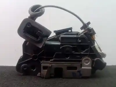 Second-hand car spare part left front door lock for seat leon st (5f8) 1.6 tdi oem iam references 5k1837015j