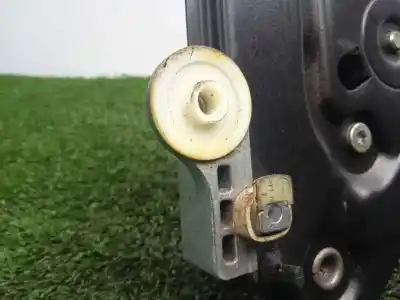 Second-hand car spare part rear left window regulator for bmw serie 7 (e65/e66) 3.0 turbodiesel cat oem iam references 7024813e  