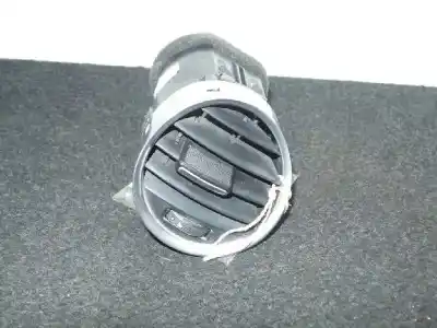 Автозапчасти б/у АЭРАЦИОННАЯ РЕШЕТКА за SEAT EXEO BERLINA (3R2)  ссылки OEM IAM 3R0820902 - 3R0820901  