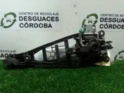 Second-hand car spare part exterior right front door handle for opel corsa d 1.3 16v cdti oem iam references ref: 24463524  