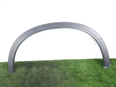 Peça sobressalente para automóvel em segunda mão aba do guarda-lamas traseiro direito por suzuki vitara (ly) 1.4 t allgrip (apk 414) referências oem iam 