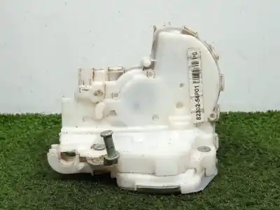 Peça sobressalente para automóvel em segunda mão fechadura da porta traseira esquerda por suzuki vitara (ly) 1.4 t allgrip (apk 414) referências oem iam 8230254p01