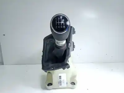 Peça sobressalente para automóvel em segunda mão alavanca de velocidades por suzuki vitara (ly) 1.4 t allgrip (apk 414) referências oem iam 2810062m01htv