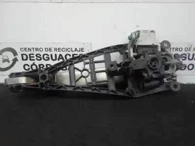 Second-hand car spare part exterior right front door handle for opel corsa d 1.3 16v cdti oem iam references   