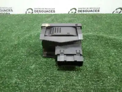 Автозапчасти б/у выключатель за ford focus lim. (cb4) 1.6 tdci cat ссылки oem iam   