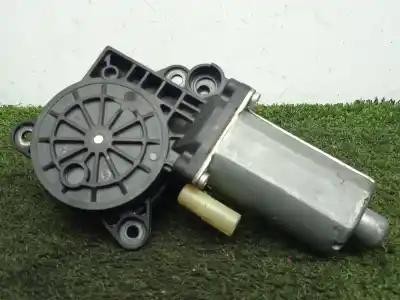 Peça sobressalente para automóvel em segunda mão motor elevador vidro dianteiro direito por ford fiesta v (jh_, jd_) 1.4 tdci referências oem iam 0130821938