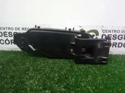 Автозапчасти б/у левая передняя внутренняя ручка за ssangyong rodius 2.7 turbodiesel cat ссылки oem iam 7241021000  