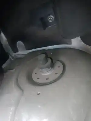 Автозапчастина б/у передній правий амортизатор для renault trafic combi (ab 4.01) 1.9 diesel посилання на oem iam   