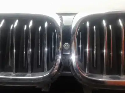 Автозапчасти б/у решетка переднего бампера за bmw 5 (g30, f90) 520 d ссылки oem iam 18715610  
