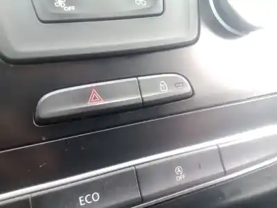 Автозапчастина б/у увага для RENAULT MEGANE IV FASTBACK (B9A/M/N_) 1.5 DCI 90 (B9A1) Посилання на OEM IAM   