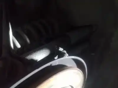 Peça sobressalente para automóvel em segunda mão amortecedor traseiro direito por bmw 1 (e81) 116 d referências oem iam 