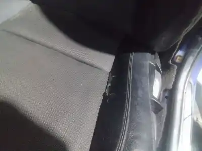 Peça sobressalente para automóvel em segunda mão assento dianteiro esquerdo por bmw 1 (e81) 116 d referências oem iam   