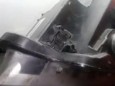 Second-hand car spare part right headlight for bmw 1 (e81) 116 d oem iam references 7193388  2 patillas rotas