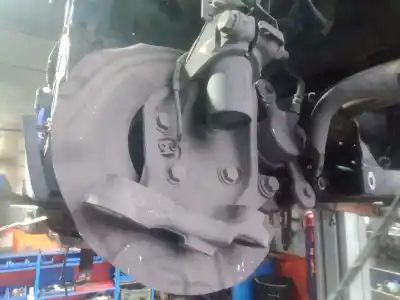 Second-hand car spare part front right knuckle for bmw 1 (e81) 116 d oem iam references   