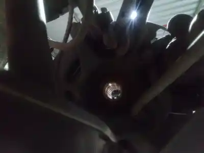 Second-hand car spare part rear left knuckle for bmw 1 (e81) 116 d oem iam references   