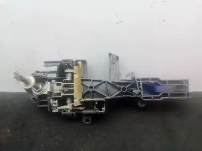 Second-hand car spare part exterior left front door handle for bmw 1 (e81) 116 d oem iam references   