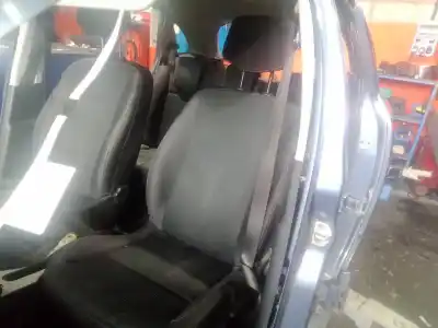 Автозапчастина б/у ліве передне сиділо для RENAULT CLIO III GRANDTOUR (KR0/1_) 1.2 16V (KR0P) Посилання на OEM IAM   
