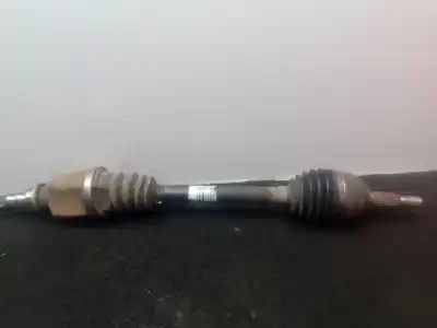 Tweedehands auto-onderdeel Transmissie Links Voor voor RENAULT CLIO III GRANDTOUR (KR0/1_) 1.2 16V (KR0P) OEM IAM-referenties 8200559377  