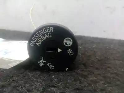 Автозапчасти б/у выключатель за bmw 5 (g30, f90) 520 d ссылки oem iam 61319326501 - 932650101