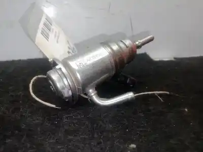 Автозапчасти б/у инжектор за bmw 5 (g30, f90) 520 d ссылки oem iam 858020901 - 8580209 - a2c95505000