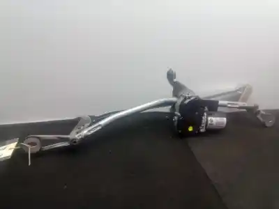 Автозапчасти б/у мотор переднего стеклоочистителя за bmw 5 (g30, f90) 520 d ссылки oem iam w000061594 - vm4 - w000061193
