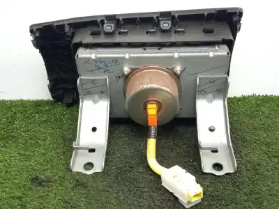 Автозапчастина б/у передня права подушка безопасности для toyota hilux vii pick-up (_n1_, _n2_, _n3_) 2.5 d-4d (kun15, kun35) посилання на oem iam 1l0v84614p6p - tg12b010020589p1000554   Автозапчастина б/у передня права подушка безопасности для toyota hilux vii pick-up (_n1_, _n2_, _n3_) 2.5 d-4d (kun15, kun35) посилання на oem iam 1l0v84614p6p - tg12b010020589p1000554