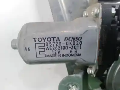 Second-hand car spare part rear right window regulator for toyota hilux vii pick-up (_n1_, _n2_, _n3_) 2.5 d-4d (kun15, kun35) oem iam references 698300k041 - 692n   Second-hand car spare part rear right window regulator for toyota hilux vii pick-up (_n1_, _n2_, _n3_) 2.5 d-4d (kun15, kun35) oem iam references 698300k041 - 692n