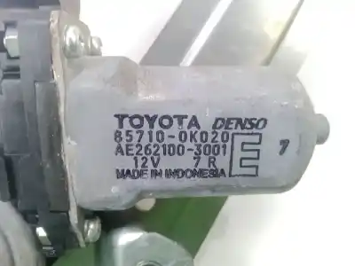 Second-hand car spare part rear left window regulator for toyota hilux vii pick-up (_n1_, _n2_, _n3_) 2.5 d-4d (kun15, kun35) oem iam references 698400k041 - 692n   Second-hand car spare part rear left window regulator for toyota hilux vii pick-up (_n1_, _n2_, _n3_) 2.5 d-4d (kun15, kun35) oem iam references 698400k041 - 692n