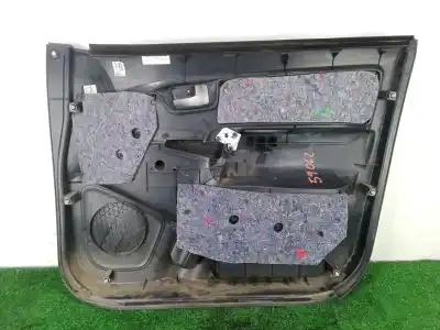 Second-hand car spare part left front door trim for toyota hilux vii pick-up (_n1_, _n2_, _n3_) 2.5 d-4d (kun15, kun35) oem iam references 676200k640 - mr2001 10-15  Second-hand car spare part left front door trim for toyota hilux vii pick-up (_n1_, _n2_, _n3_) 2.5 d-4d (kun15, kun35) oem iam references 676200k640 - mr2001 10-15