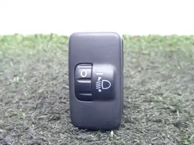 Second-hand car spare part switch for toyota hilux vii pick-up (_n1_, _n2_, _n3_) 2.5 d-4d (kun15, kun35) oem iam references 134166 - 2271b48b Second-hand car spare part switch for toyota hilux vii pick-up (_n1_, _n2_, _n3_) 2.5 d-4d (kun15, kun35) oem iam references 134166 - 2271b48b