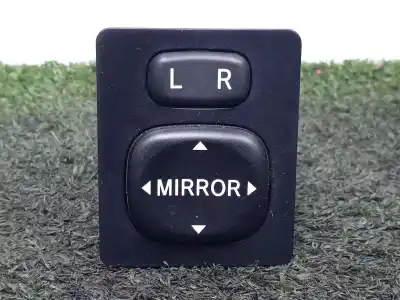 Second-hand car spare part rearview side mirror switch for toyota hilux vii pick-up (_n1_, _n2_, _n3_) 2.5 d-4d (kun15, kun35) oem iam references 76c219d - 183644 Second-hand car spare part rearview side mirror switch for toyota hilux vii pick-up (_n1_, _n2_, _n3_) 2.5 d-4d (kun15, kun35) oem iam references 76c219d - 183644