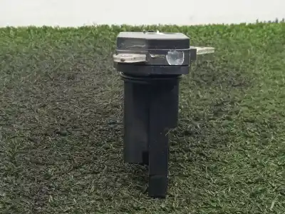 Second-hand car spare part flowmeter for toyota hilux vii pick-up (_n1_, _n2_, _n3_) 2.5 d-4d (kun15, kun35) oem iam references 2220430020 - 1974005270 - 06r27 Second-hand car spare part flowmeter for toyota hilux vii pick-up (_n1_, _n2_, _n3_) 2.5 d-4d (kun15, kun35) oem iam references 2220430020 - 1974005270 - 06r27