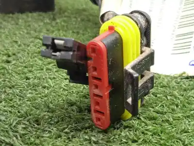 Peça sobressalente para automóvel em segunda mão fio por iveco daily furgón 2.3 diesel cat referências oem iam 5801627977  