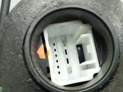 Автозапчастина б/у замок заднього правого дверя для toyota hilux vii pick-up (_n1_, _n2_, _n3_) 2.5 d-4d (kun15, kun35) посилання на oem iam    Автозапчастина б/у замок заднього правого дверя для toyota hilux vii pick-up (_n1_, _n2_, _n3_) 2.5 d-4d (kun15, kun35) посилання на oem iam