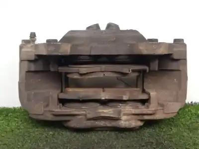 Second-hand car spare part front right brake caliper for toyota hilux vii pick-up (_n1_, _n2_, _n3_) 2.5 d-4d (kun15, kun35) oem iam references 13wg Second-hand car spare part front right brake caliper for toyota hilux vii pick-up (_n1_, _n2_, _n3_) 2.5 d-4d (kun15, kun35) oem iam references 13wg