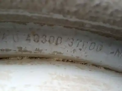 Автозапчастина б/у шина для nissan pick-up (d22) 2.5 turbodiesel посилання на oem iam r16-6x139.7-110.1-6 - 4030037g00 r16 