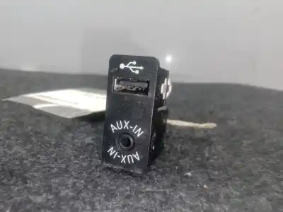 Pezzo di ricambio per auto di seconda mano Interruttore per MINI MINI COUNTRYMAN (R60) ONE D Riferimenti OEM IAM 169594  