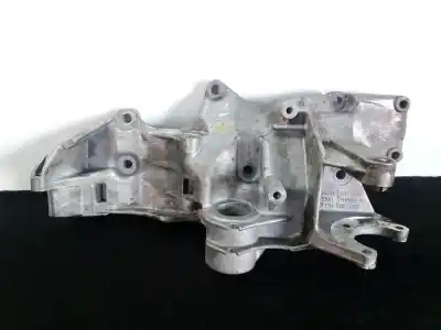 Tweedehands auto-onderdeel ONDERSTEUNING ALTERNATOR voor VOLKSWAGEN PASSAT BERLINA (3B3)  OEM IAM-referenties 06B903143M  