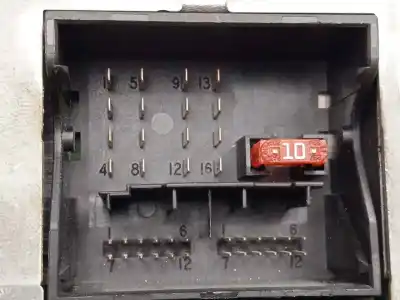 Peça sobressalente para automóvel em segunda mão sistema de áudio / rádio cd por volkswagen touareg (7la, 7l6, 7l7) 2.5 r5 tdi referências oem iam 7l6035195a   Peça sobressalente para automóvel em segunda mão sistema de áudio / rádio cd por volkswagen touareg (7la, 7l6, 7l7) 2.5 r5 tdi referências oem iam 7l6035195a