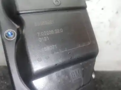 Автозапчастина б/у коробка метелика для opel insignia a (g09) 1.6 cdti (68) посилання на oem iam 55569991 - 703206220   Автозапчастина б/у коробка метелика для opel insignia a (g09) 1.6 cdti (68) посилання на oem iam 55569991 - 703206220