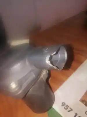 Second-hand car spare part throttle body for opel insignia a (g09) 1.6 cdti (68) oem iam references 55569991 - 703206220 Second-hand car spare part throttle body for opel insignia a (g09) 1.6 cdti (68) oem iam references 55569991 - 703206220