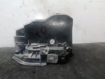 Peça sobressalente para automóvel em segunda mão fechadura da porta traseira direita por bmw 1 (e87) 120 d referências oem iam 7154630
