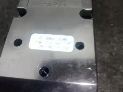 Peça sobressalente para automóvel em segunda mão botão / interruptor elevador vidro dianteiro esquerdo por bmw 1 (e87) 120 d referências oem iam 6952036  