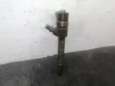 Second-hand car spare part injector for opel insignia a (g09) 2.0 cdti (68) oem iam references 0445110327