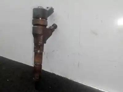 Tweedehands auto-onderdeel INJECTOR voor PEUGEOT 806 (221)  OEM IAM-referenties 0445110008 - 9635196580  