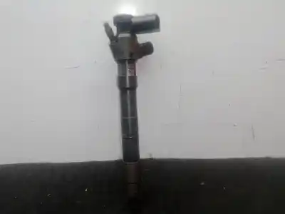 Second-hand car spare part injector for seat leon st (5f8) 1.6 tdi oem iam references 04l130277an - 0510831216a